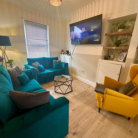 2Br City Side House Белфаст Экстерьер фото